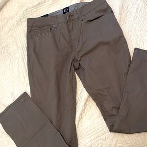 Gap slim fit 32/32 brand new
